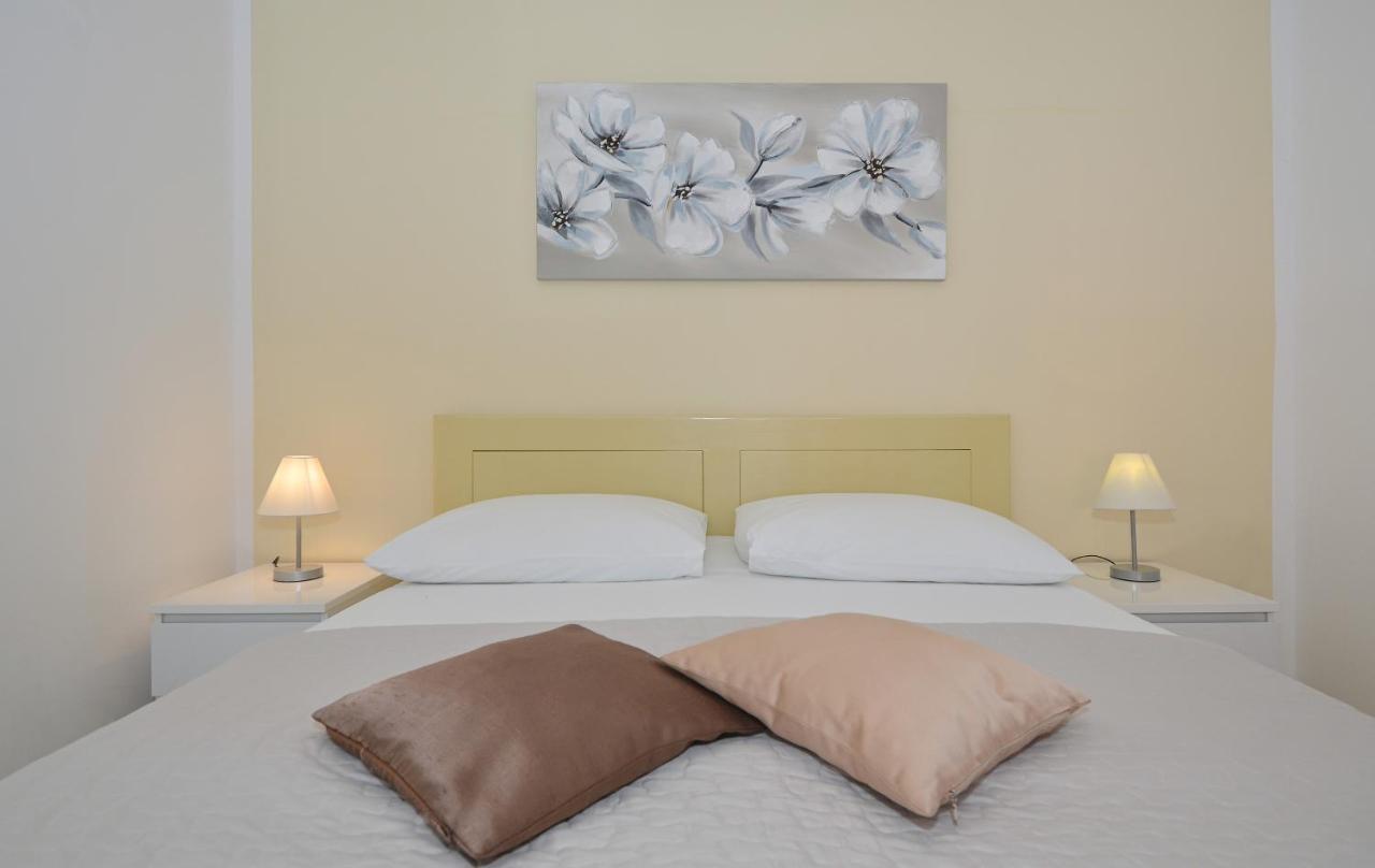 Apartment Klaudia Trogir