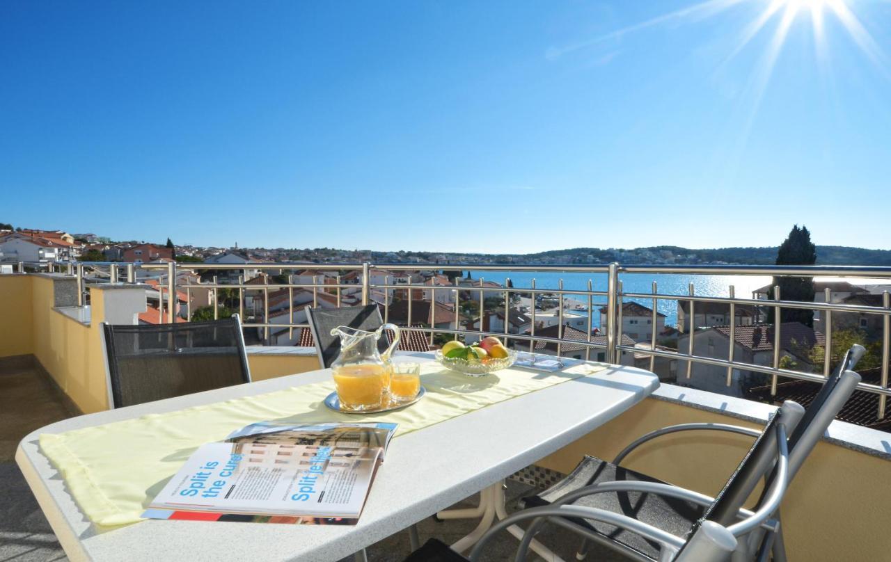 Apartment Klaudia Trogir