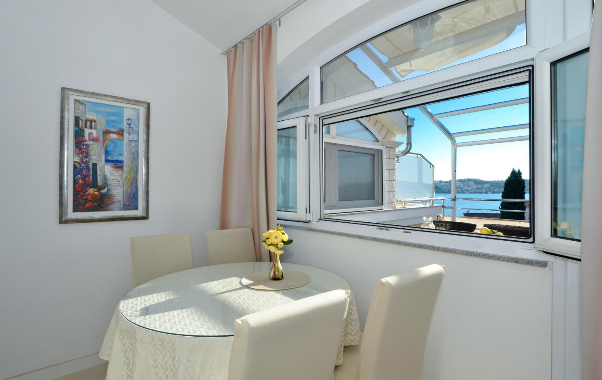 Apartment Klaudia Trogir